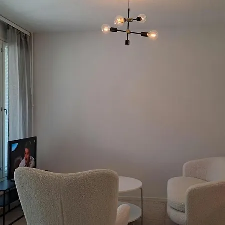 2 Bedroom For 4 With Sauna In Jatkasaari Διαμέρισμα