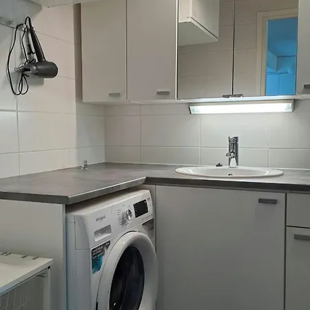 2 Bedroom For 4 With Sauna In Jatkasaari Daire Helsinki